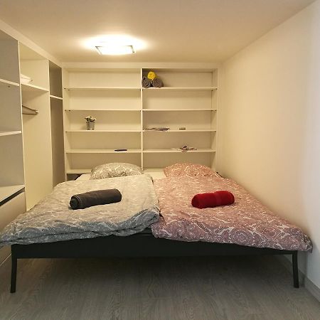 Trinity Residence Praag Buitenkant foto