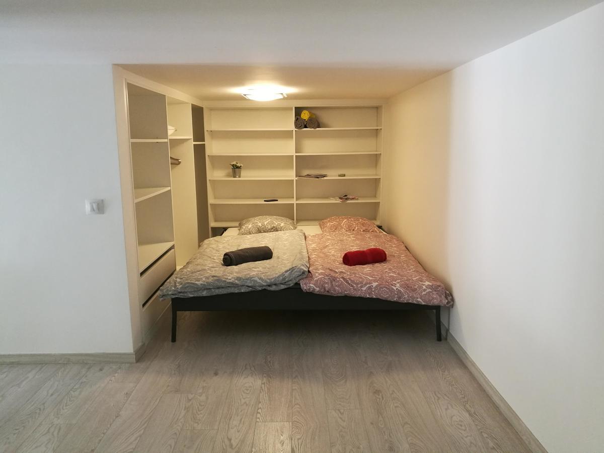 Trinity Residence Praag Buitenkant foto