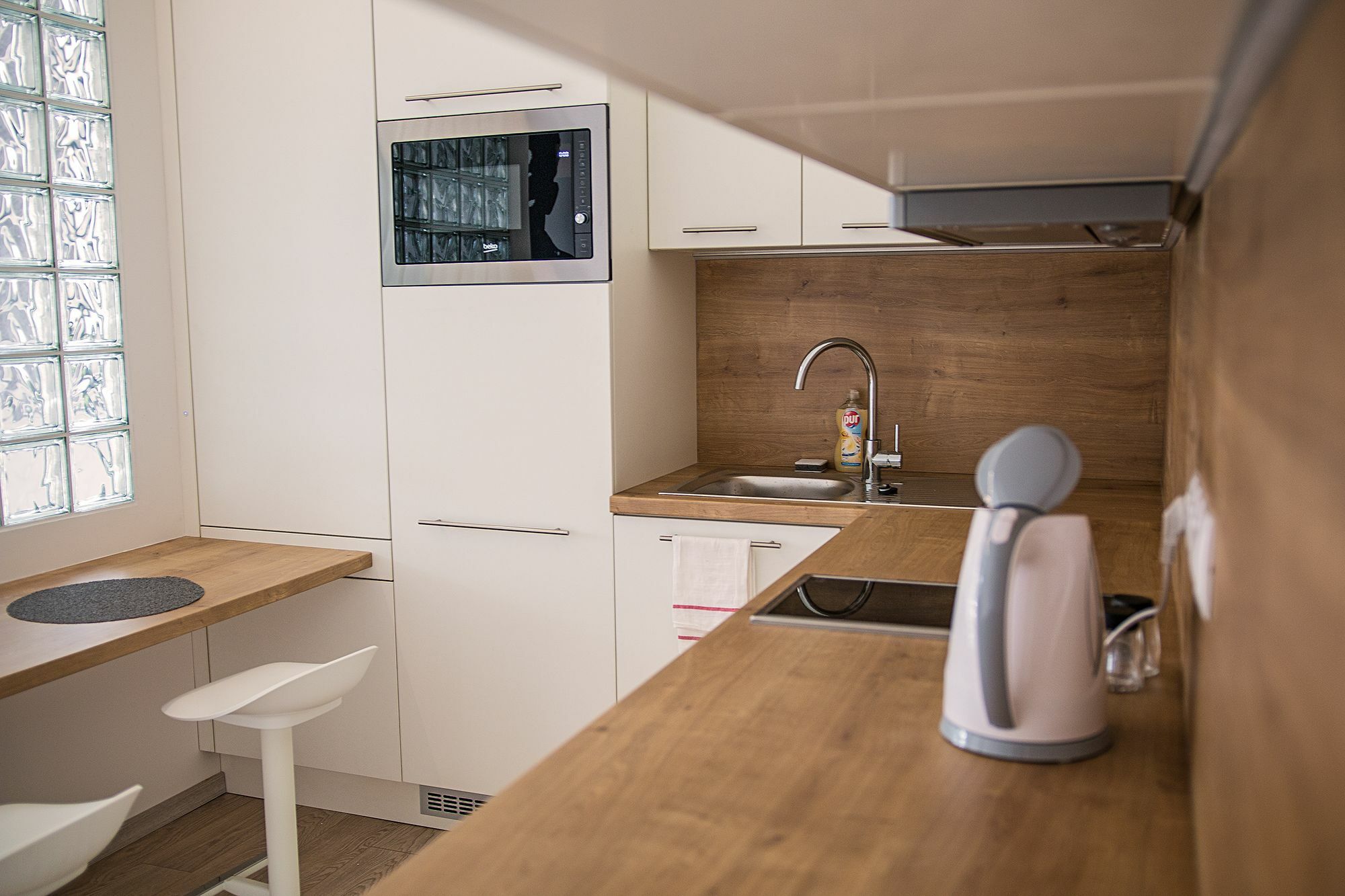 Trinity Residence Praag Buitenkant foto