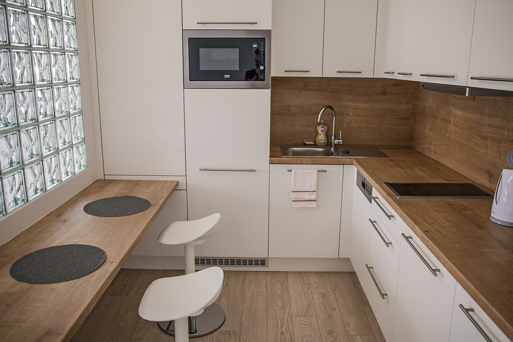 Trinity Residence Praag Buitenkant foto